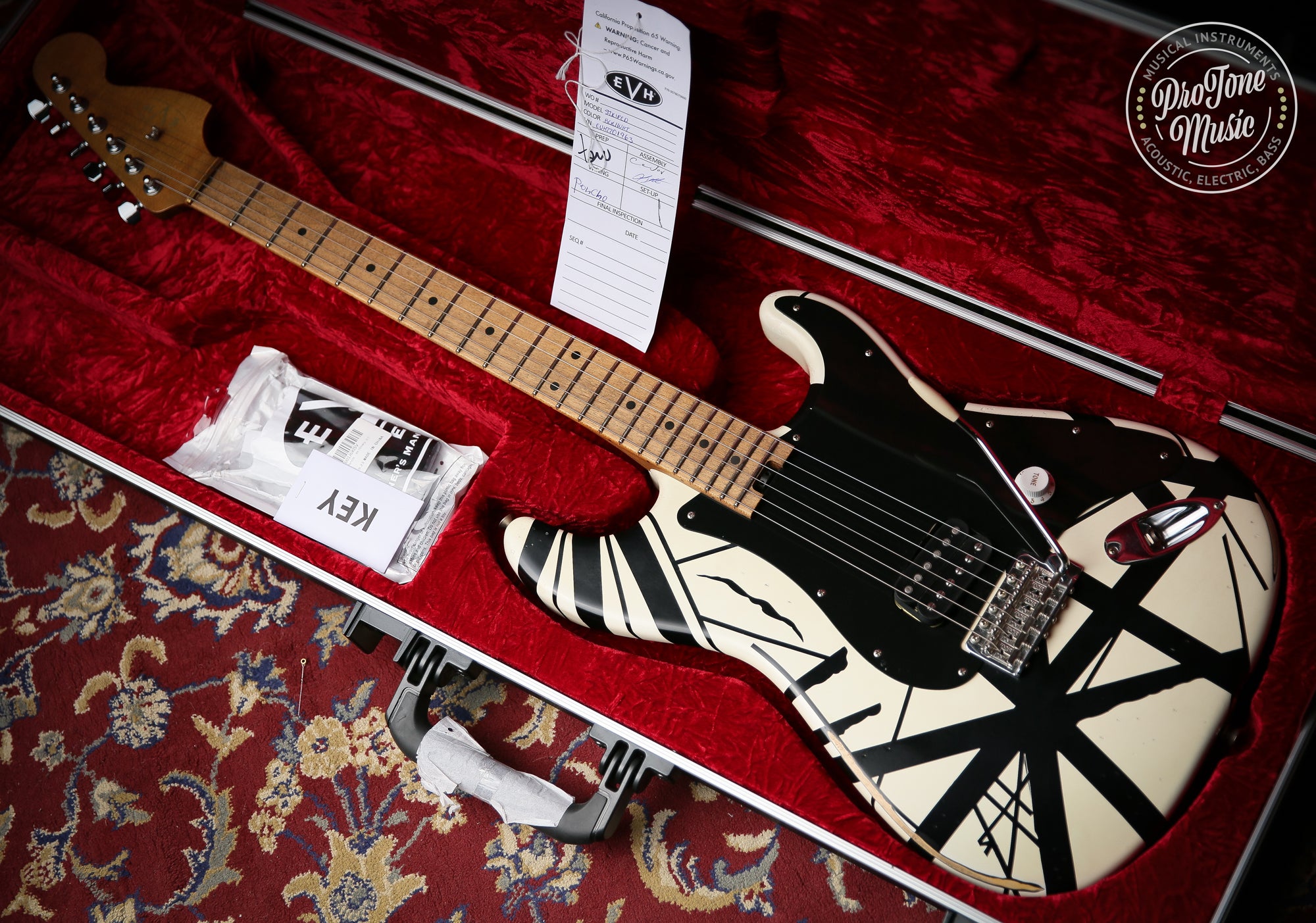 ギター EVH STRIPED SERIES '78 ERUPTION EVH_Striped_Series_78_Eruption