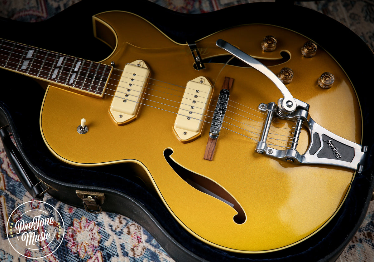 Peerless Gigmaster SC Hollow Body Metallic Gold - ProTone Music Limited