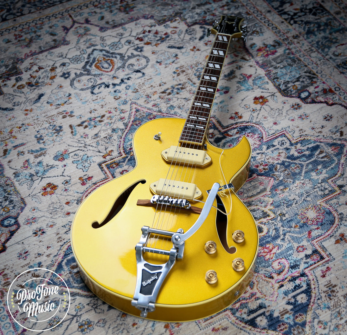 Peerless Gigmaster SC Hollow Body Metallic Gold - ProTone Music Limited