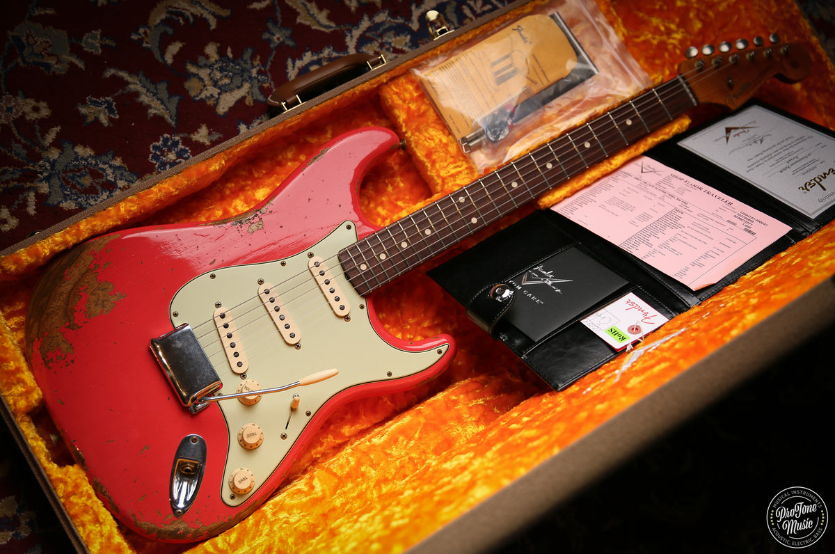 Fender USA Custom Shop 59' Stratocaster Heavy Relic Faded Fiesta Red