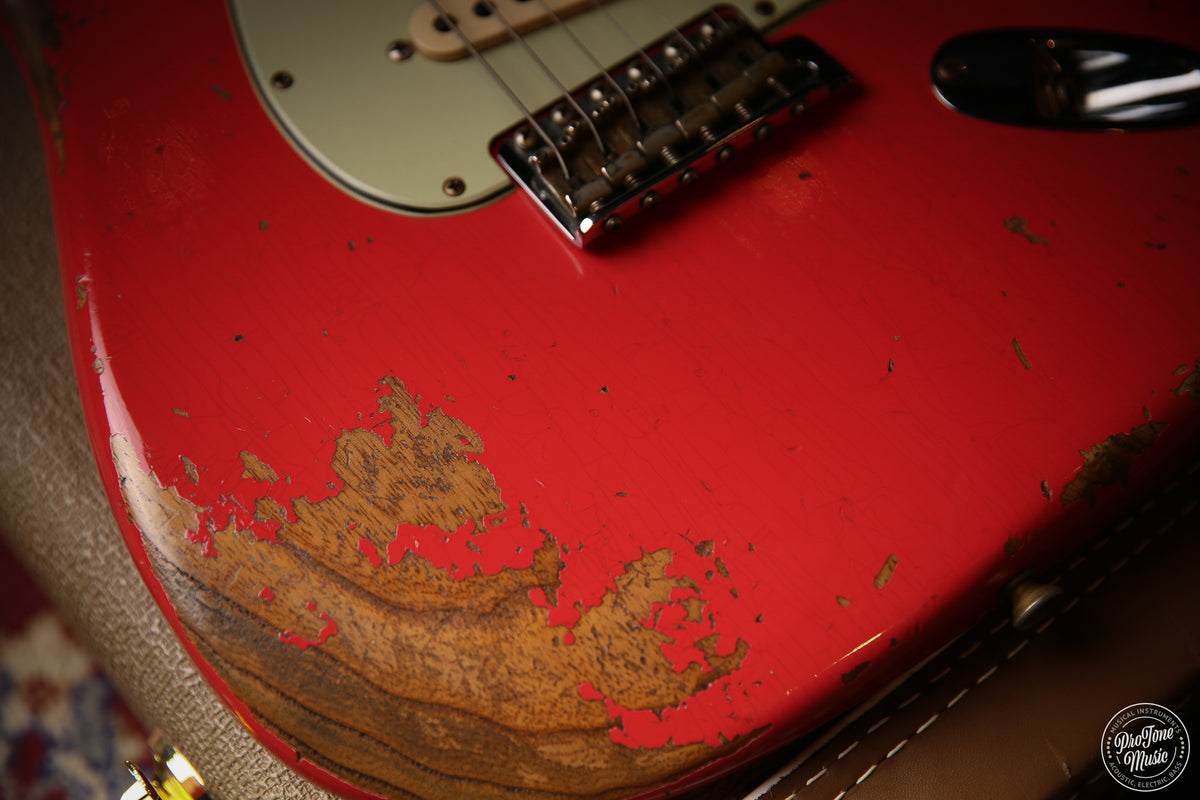 Fender USA Custom Shop 59' Stratocaster Heavy Relic Faded Fiesta Red