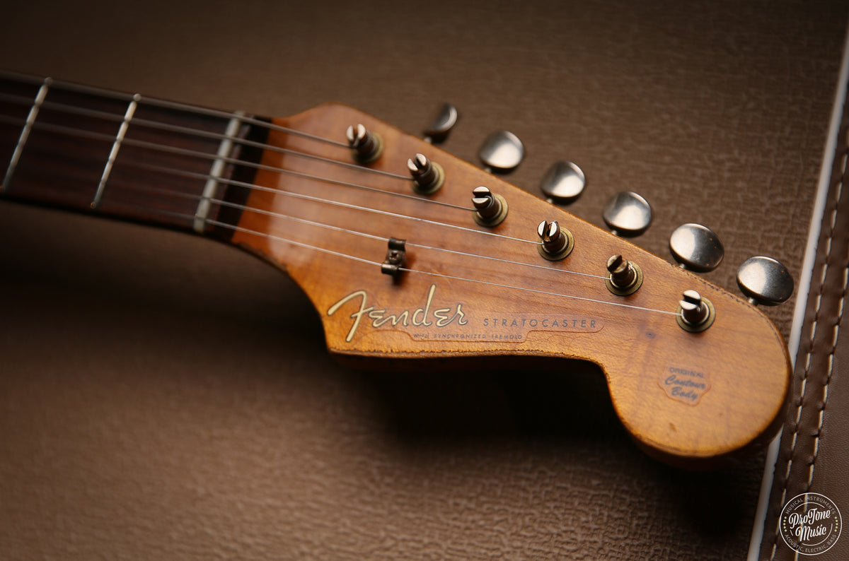 Fender USA Custom Shop 59' Stratocaster Heavy Relic Faded Fiesta Red