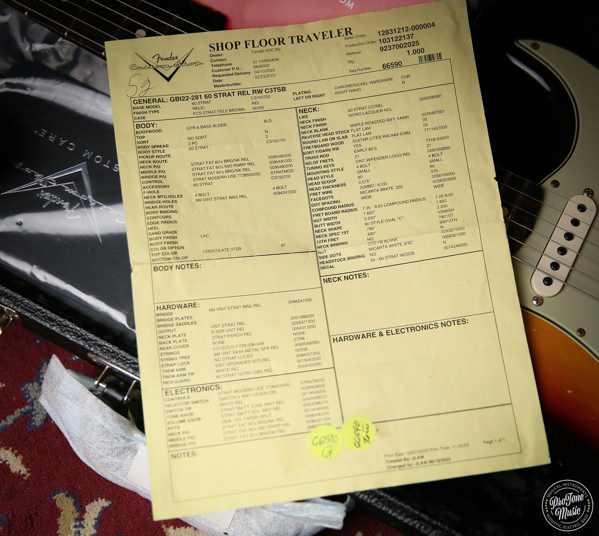 2023 Fender USA Custom Shop 60's Relic Stratocaster Chocolate 3 Tone Sunburst