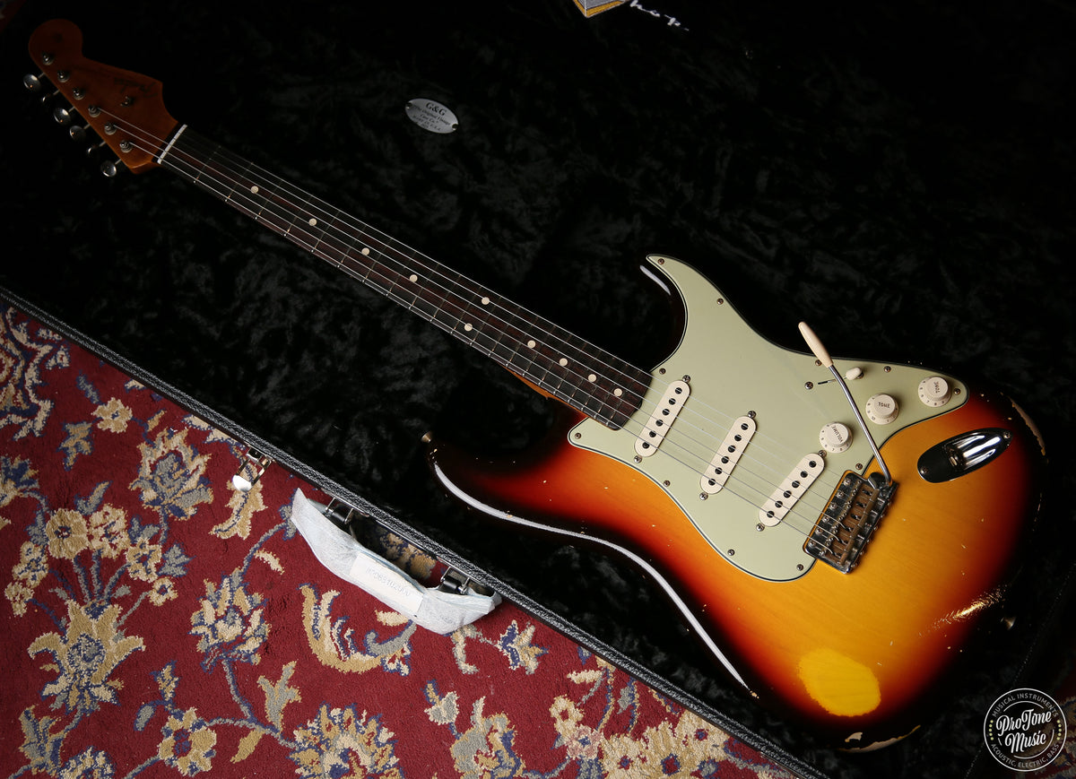 2023 Fender USA Custom Shop 60's Relic Stratocaster Chocolate 3 Tone Sunburst