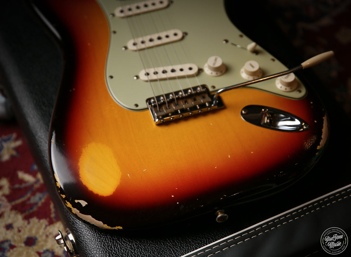 2023 Fender USA Custom Shop 60's Relic Stratocaster Chocolate 3 Tone Sunburst
