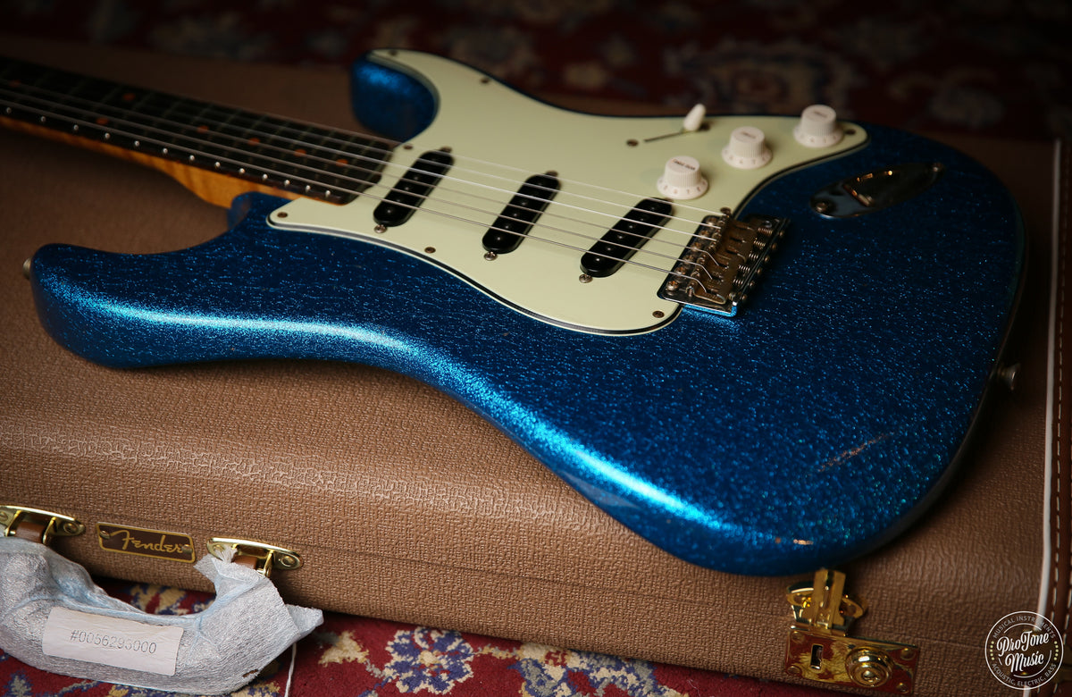 Fender USA Custom Shop 62 Flamethrower Stratocaster Relic Blue Sparkle
