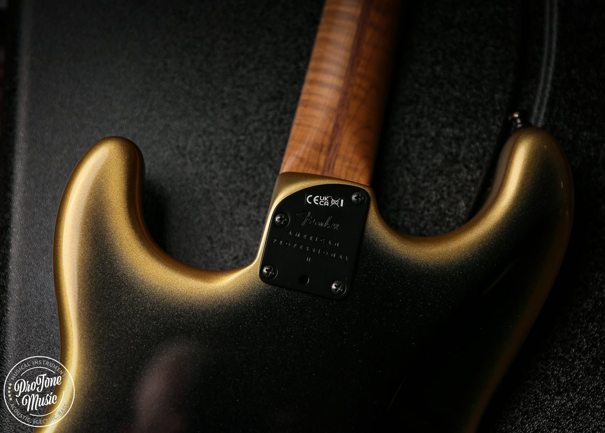 Fender American Professional II Stratocaster HSS Hardtail Gold Knight