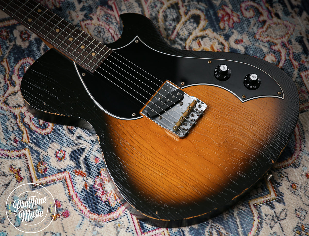 Novo Solus F1 Sunburst 2 Tone Sunburst