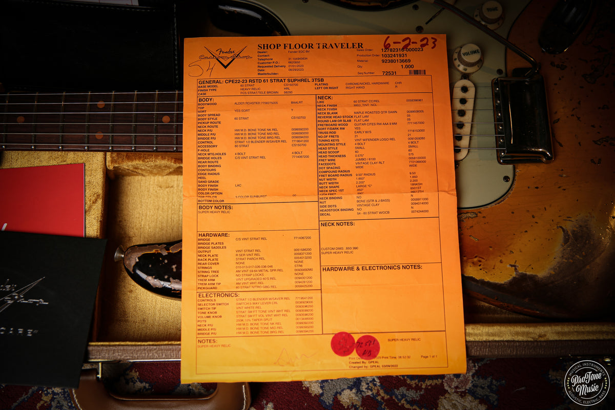 Fender Custom Shop Roasted 61' Stratocaster Super Heavy Relic 3 Tone Sunburst