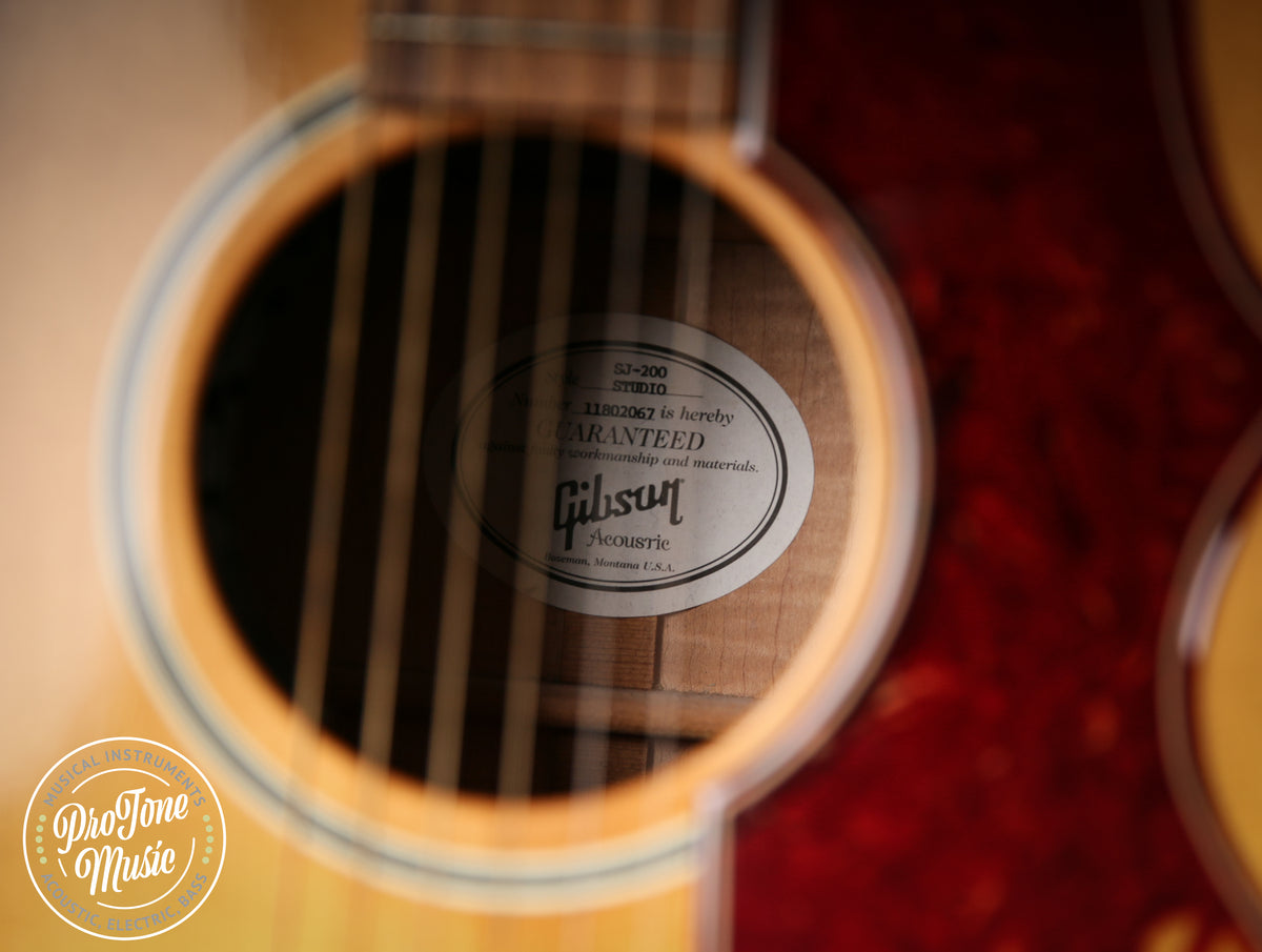 2012 Gibson SJ-200 Studio Super Jumbo Acoustic Guitar Natural