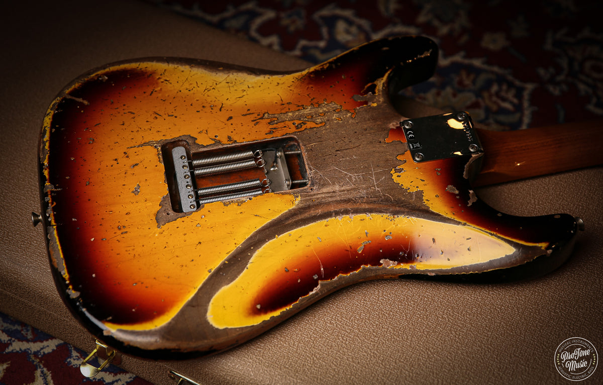Fender Custom Shop Roasted 61' Stratocaster Super Heavy Relic 3 Tone Sunburst