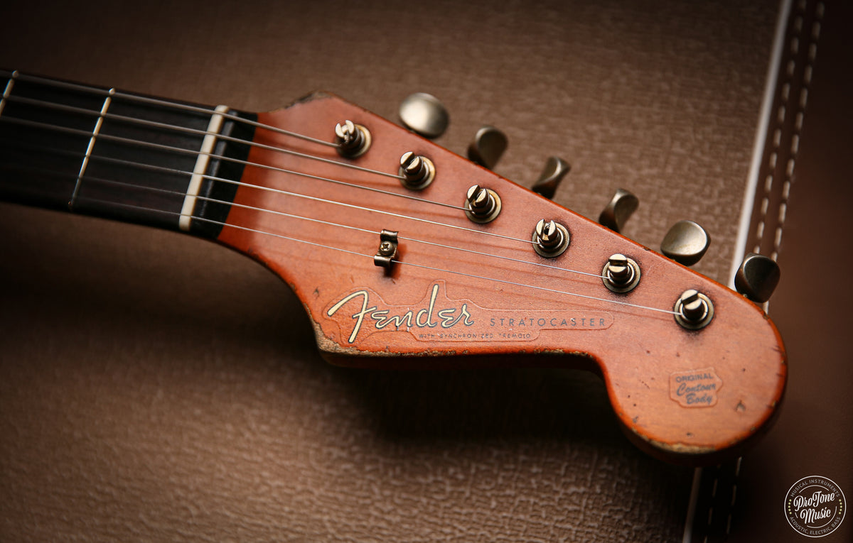 Fender Custom Shop 60' Stratocaster Masterbuilt Levi Perry Heavy Relic Lake Placid Blue