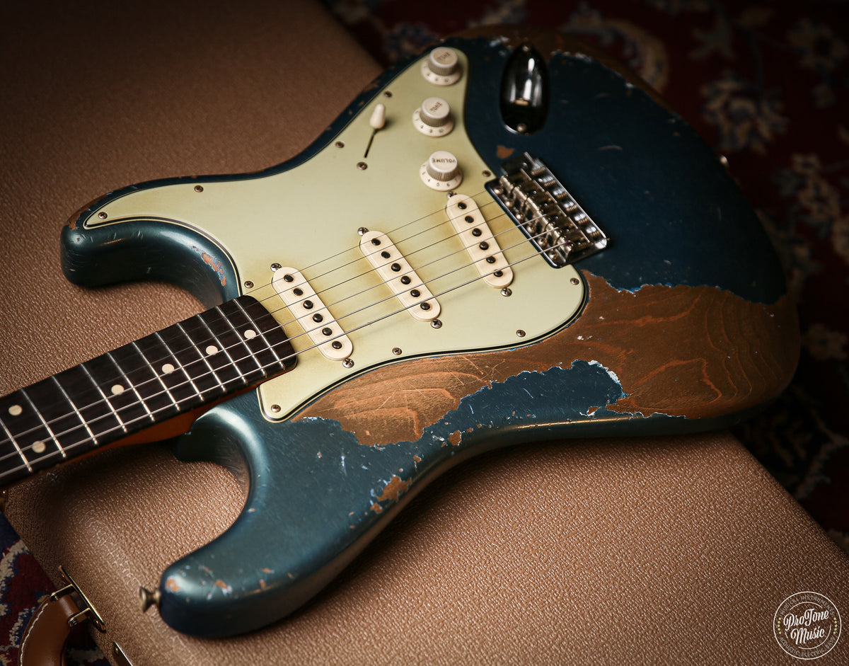 Fender Custom Shop 60' Stratocaster Masterbuilt Levi Perry Heavy Relic Lake Placid Blue