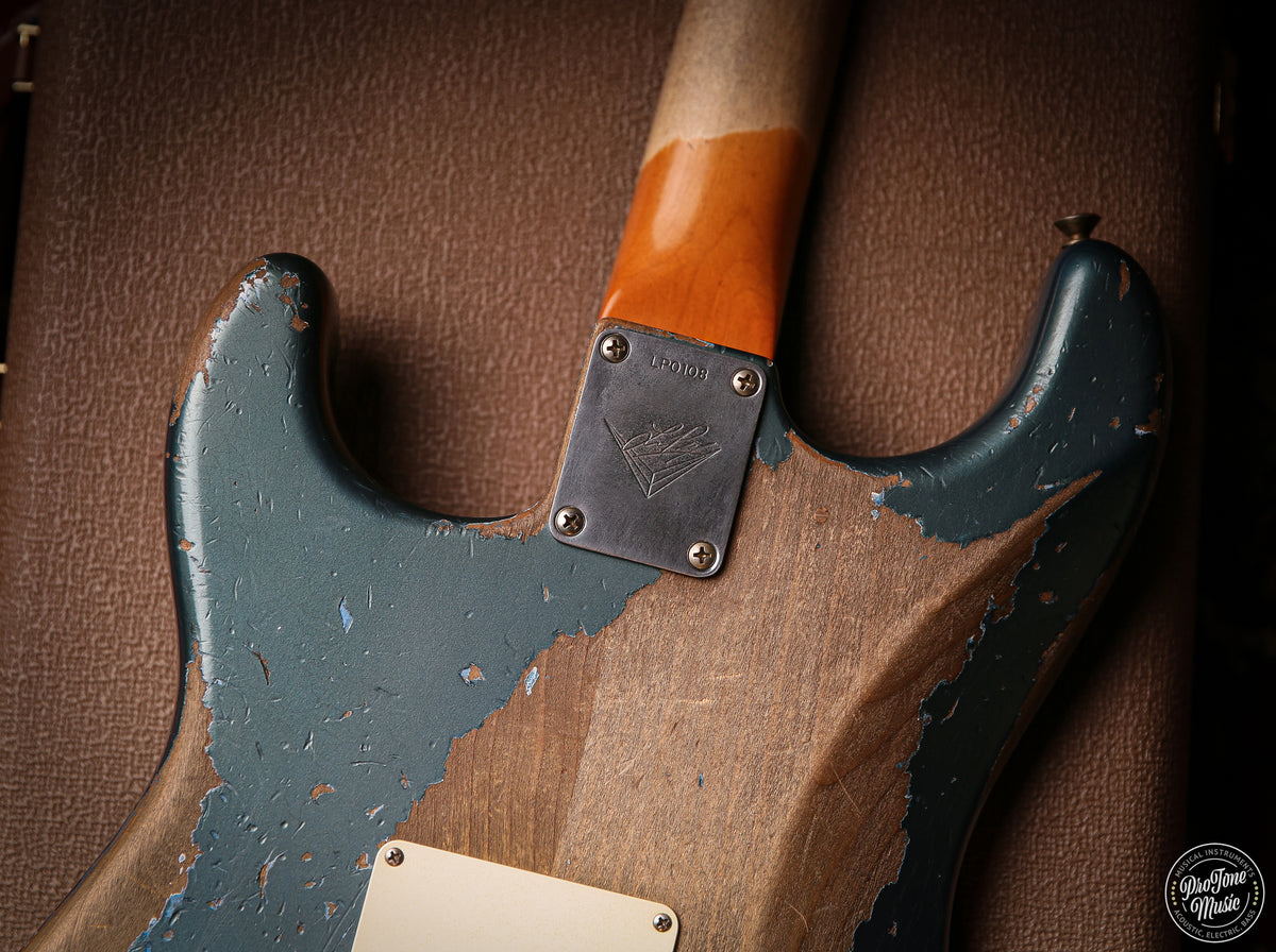 Fender Custom Shop 60' Stratocaster Masterbuilt Levi Perry Heavy Relic Lake Placid Blue