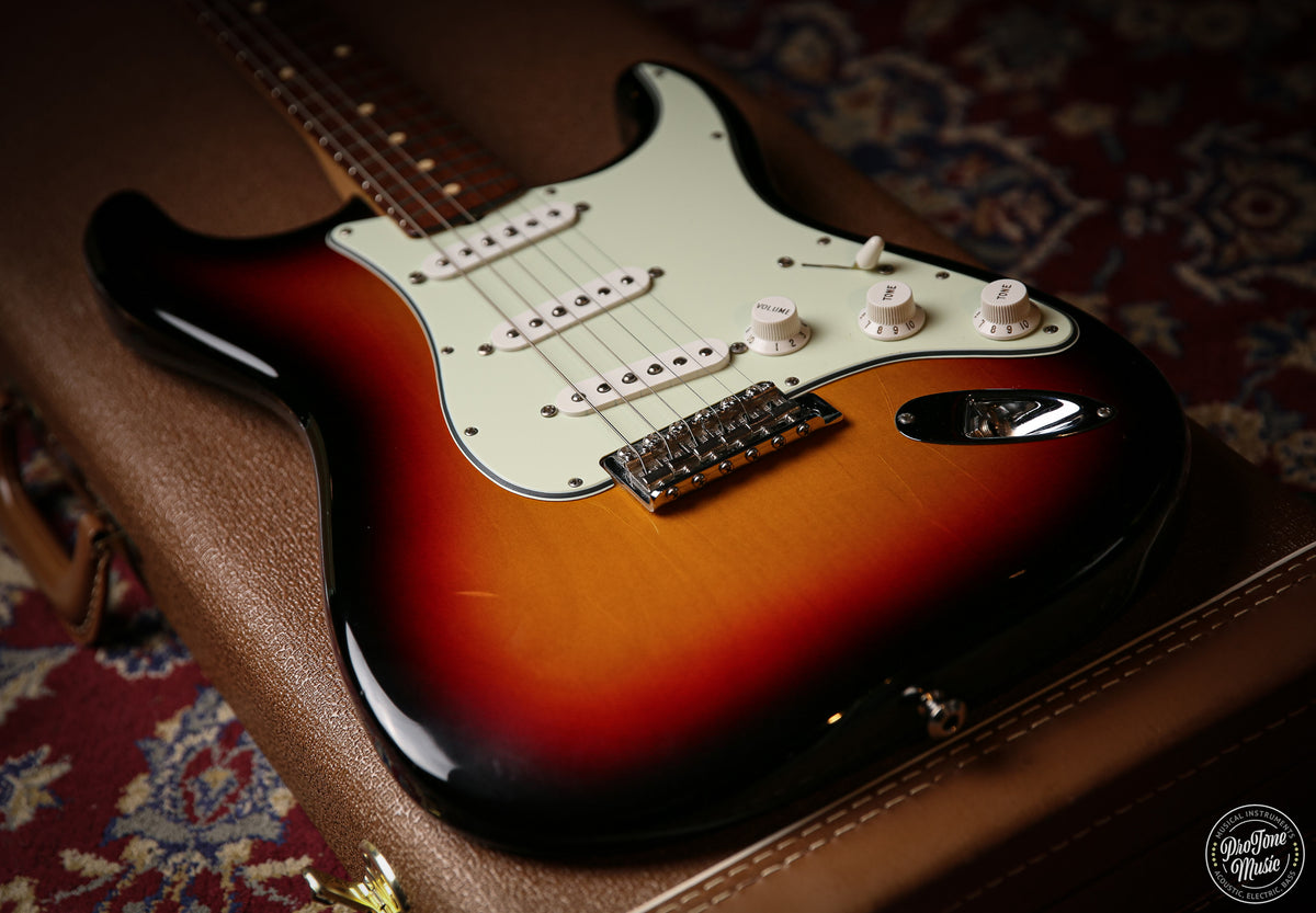 2003 Fender USA Custom Shop 1960 NOS Stratocaster 3 Tone Sunburst