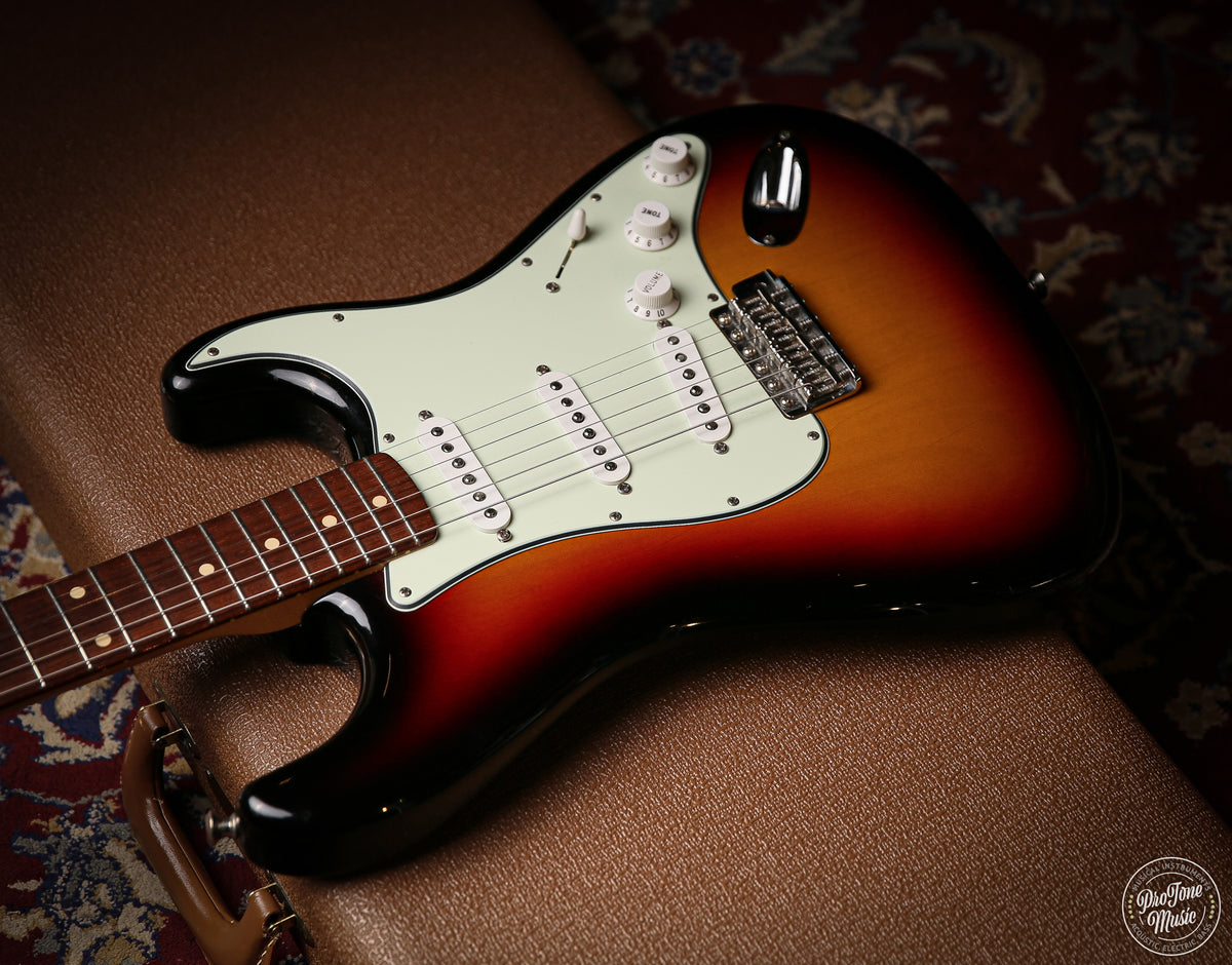 2003 Fender USA Custom Shop 1960 NOS Stratocaster 3 Tone Sunburst