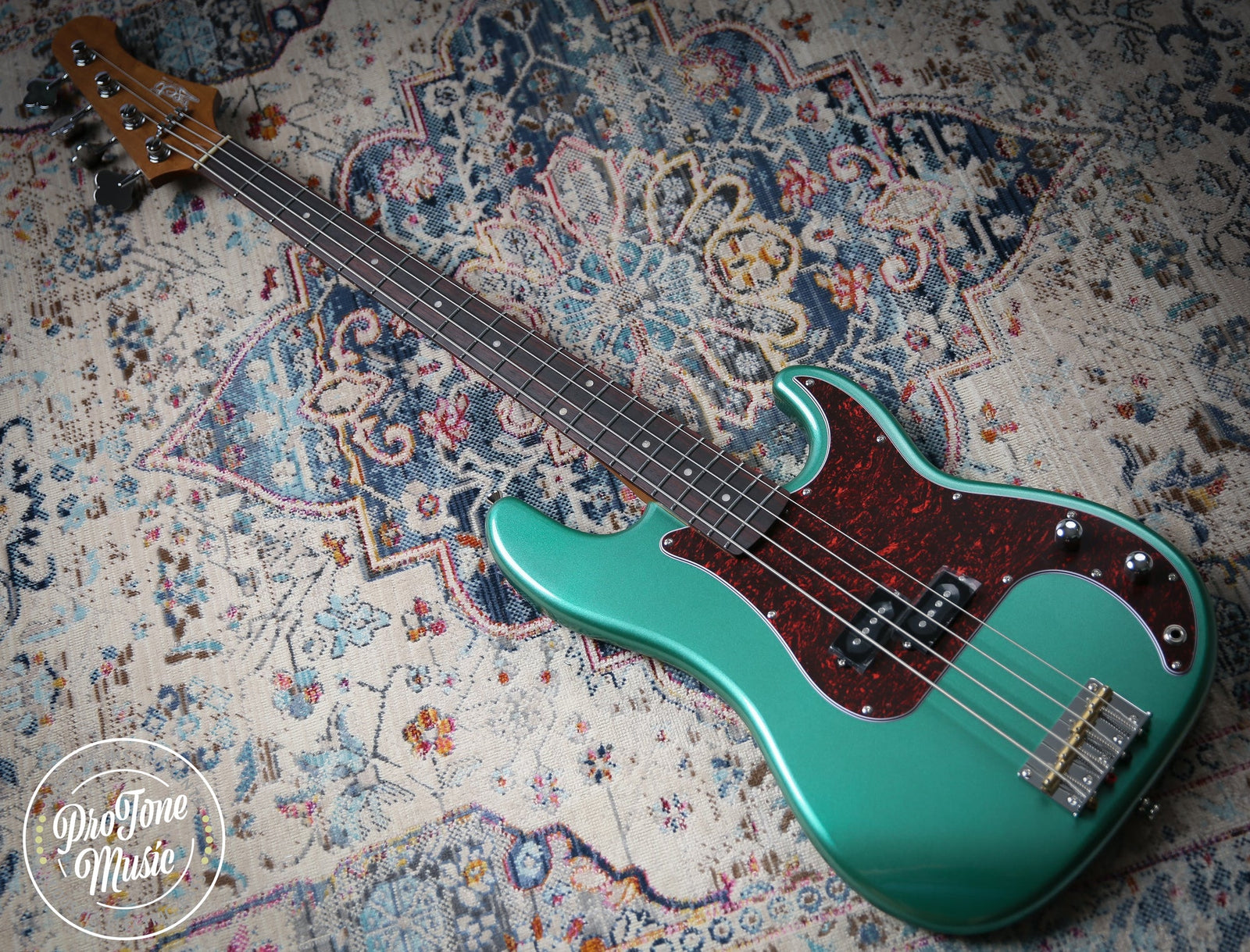Jet Guitars JPB-300 SGR 4 String Bass Green - ProTone Music Limited