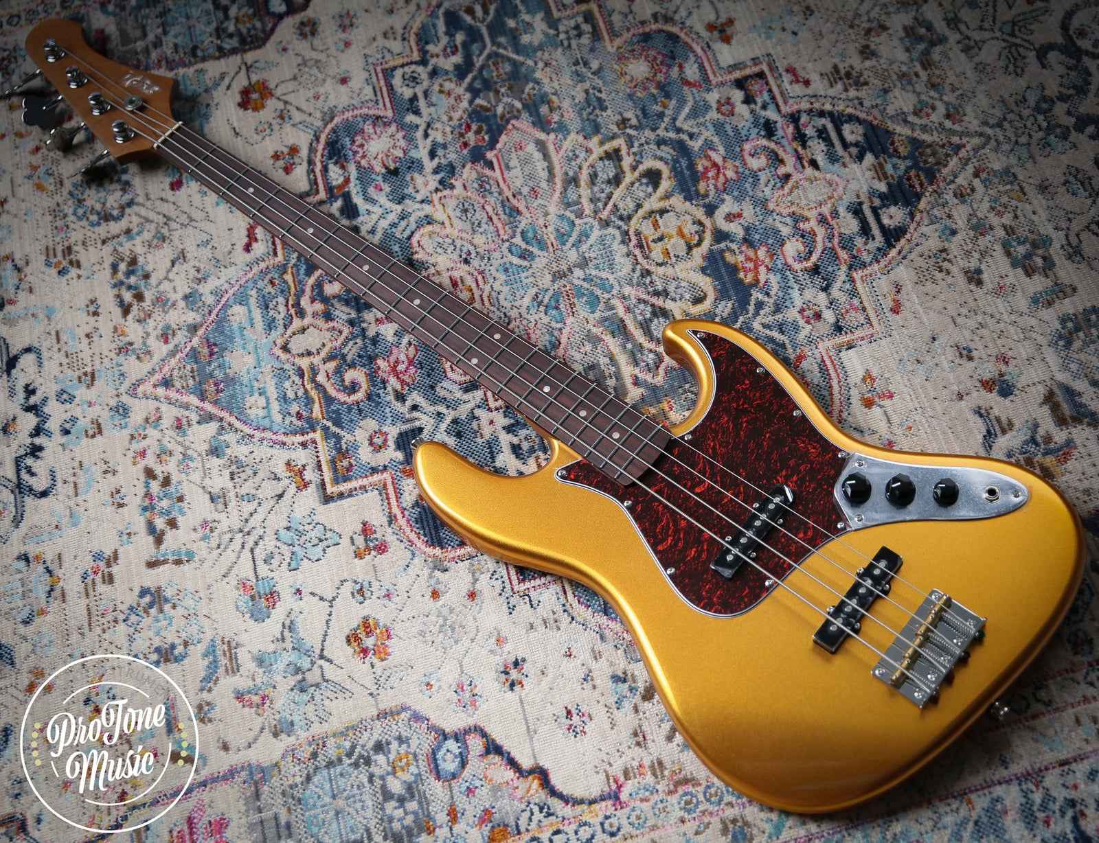 Jet Guitars JJB-300 GDR 4 String Bass Guitar Gold - ProTone Music Limited