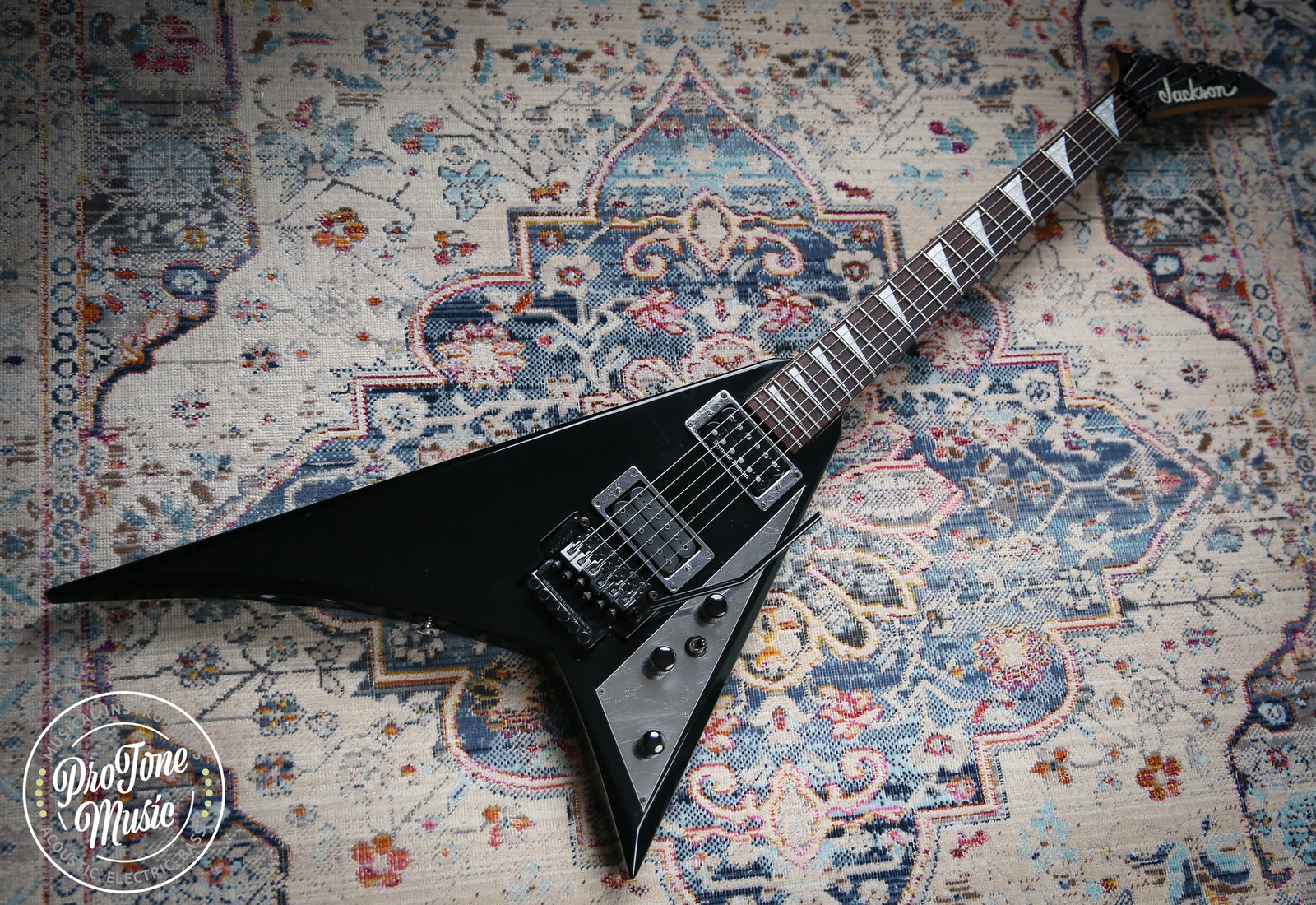 Jackson RR3 Rhoads Black - ProTone Music Limited