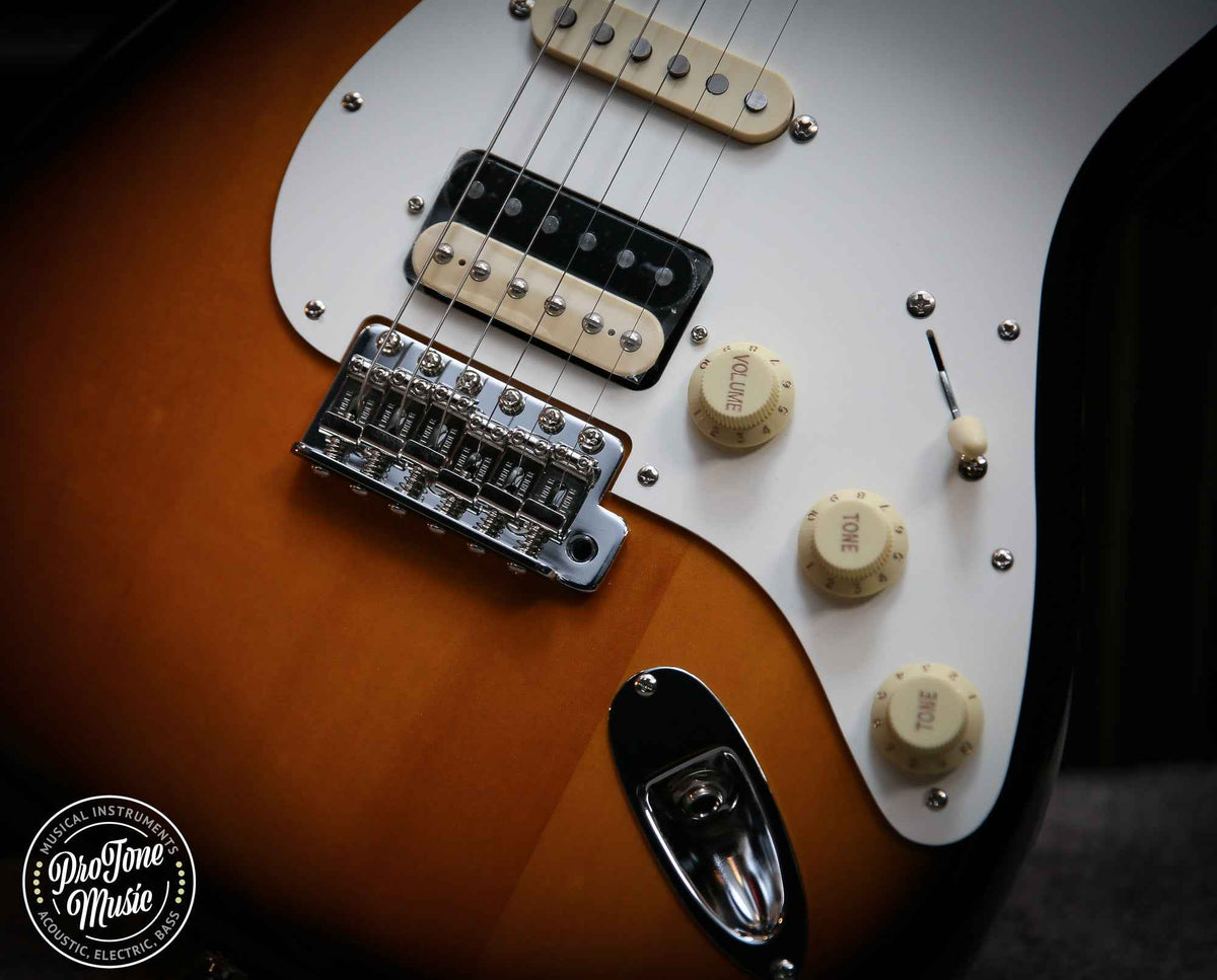 Fender JV Modified 50's Reissue Stratocaster HSS Two Tone Sunburst