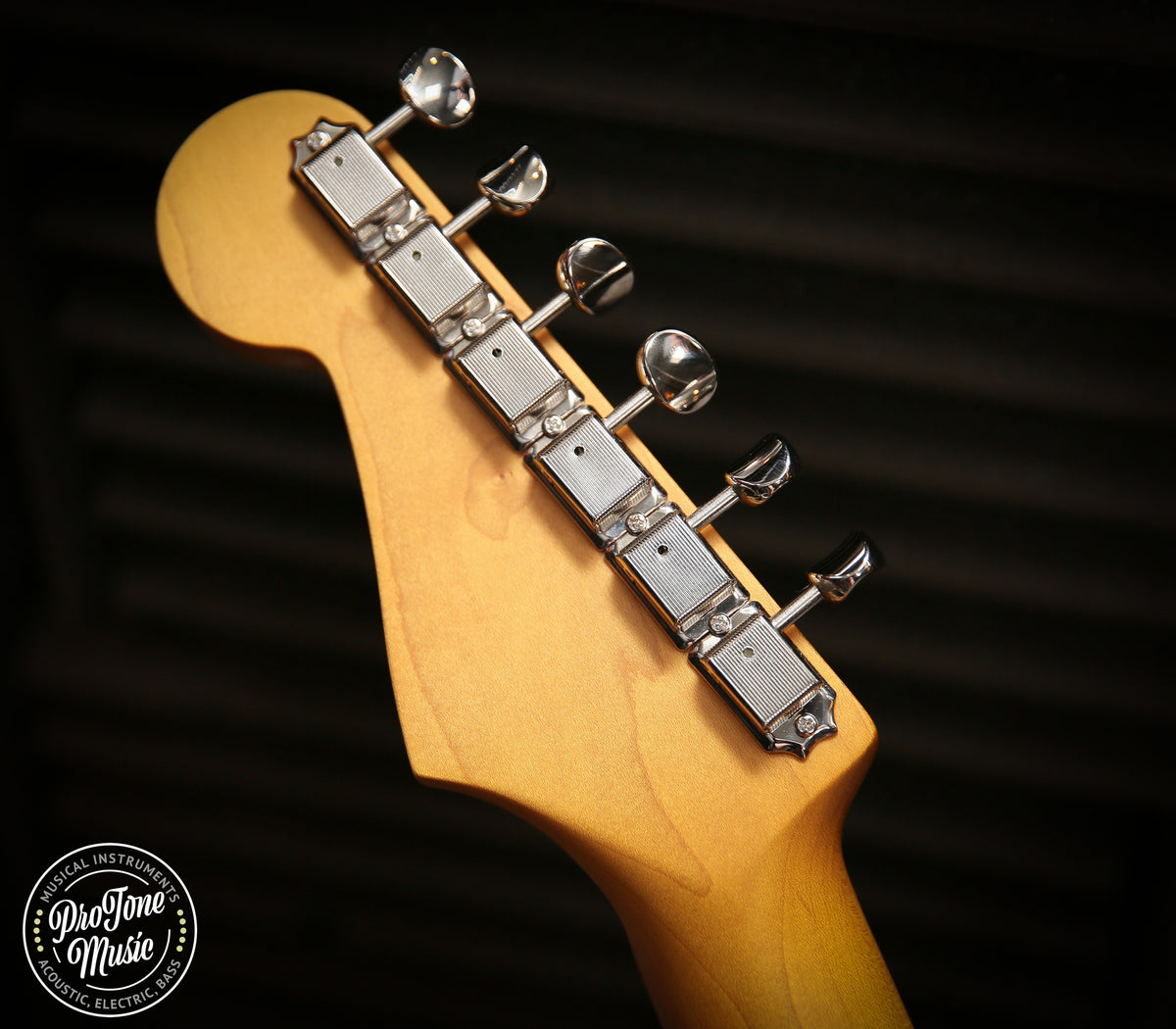 Fender JV Modified 50's Reissue Stratocaster HSS Two Tone Sunburst
