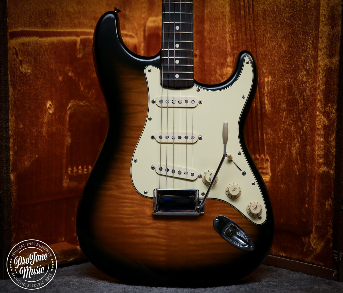 Fender FSR Deluxe American Vintage Player 62' Reissue Stratocaster Two Tone Sunburst