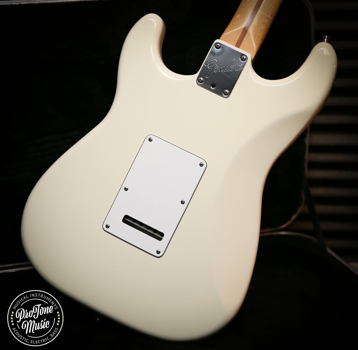 1988 Fender American Stratocaster White