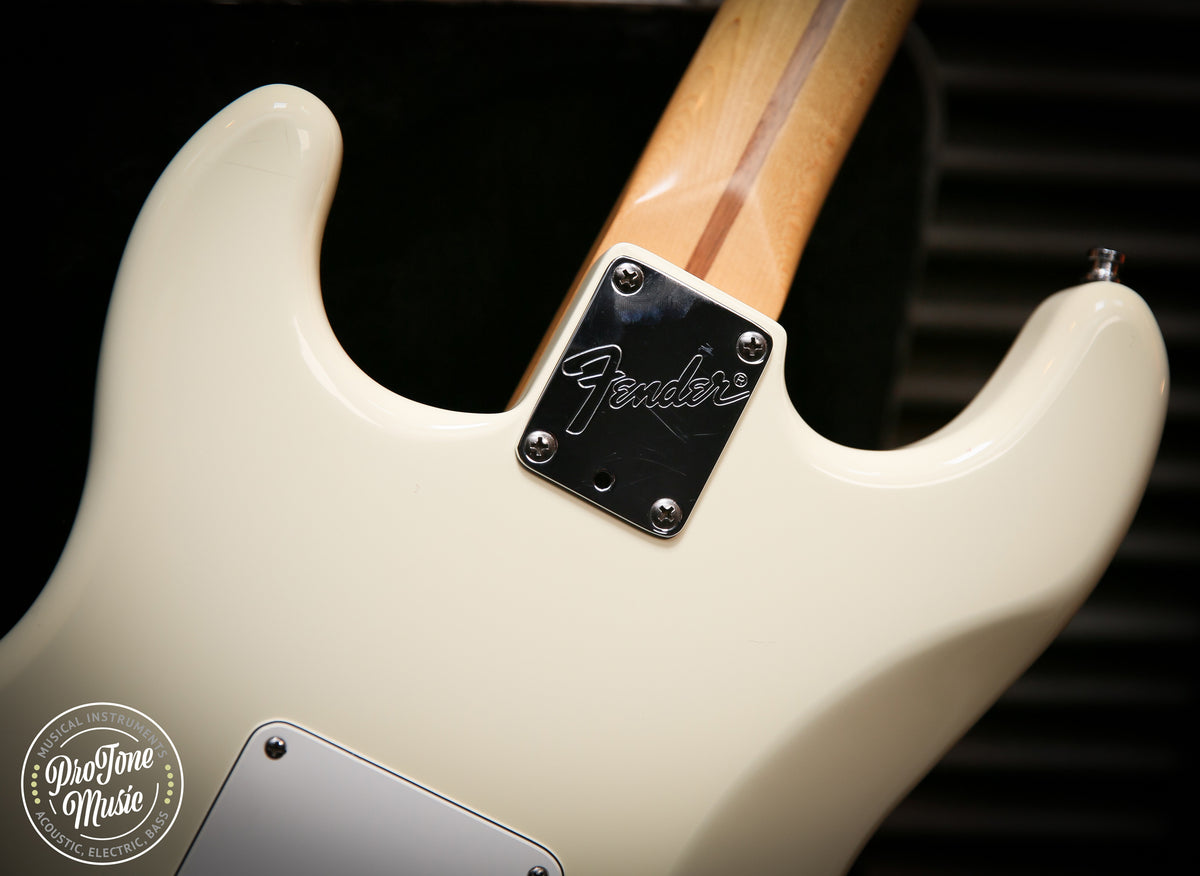 1988 Fender American Stratocaster White