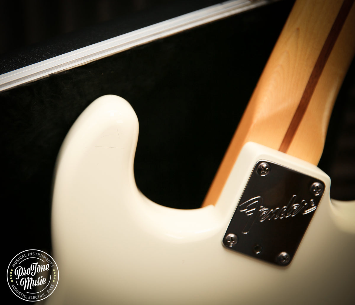 1988 Fender American Stratocaster White