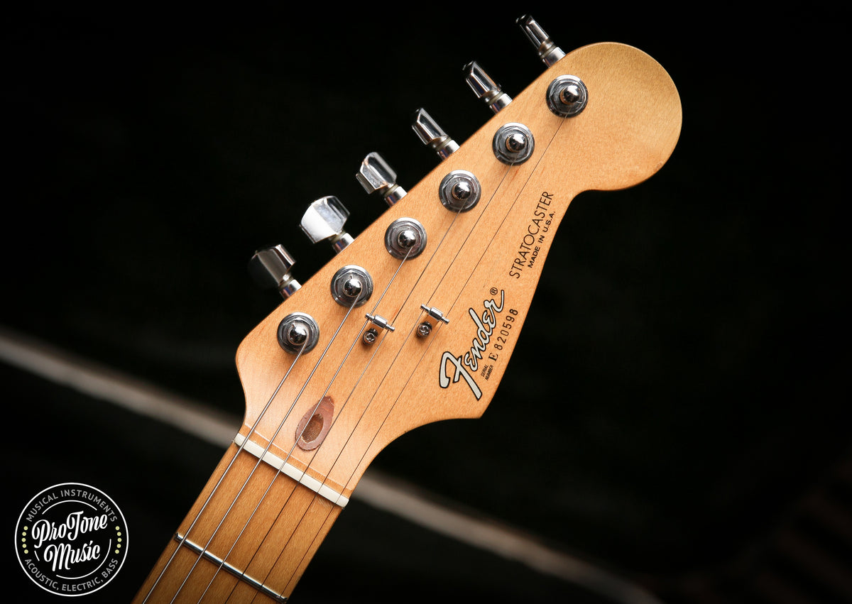 1988 Fender American Stratocaster White