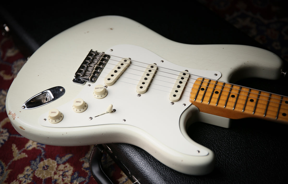 2020 Fender USA Custom Shop 56&#39; Stratocaster Relic Indian Ivory Finish