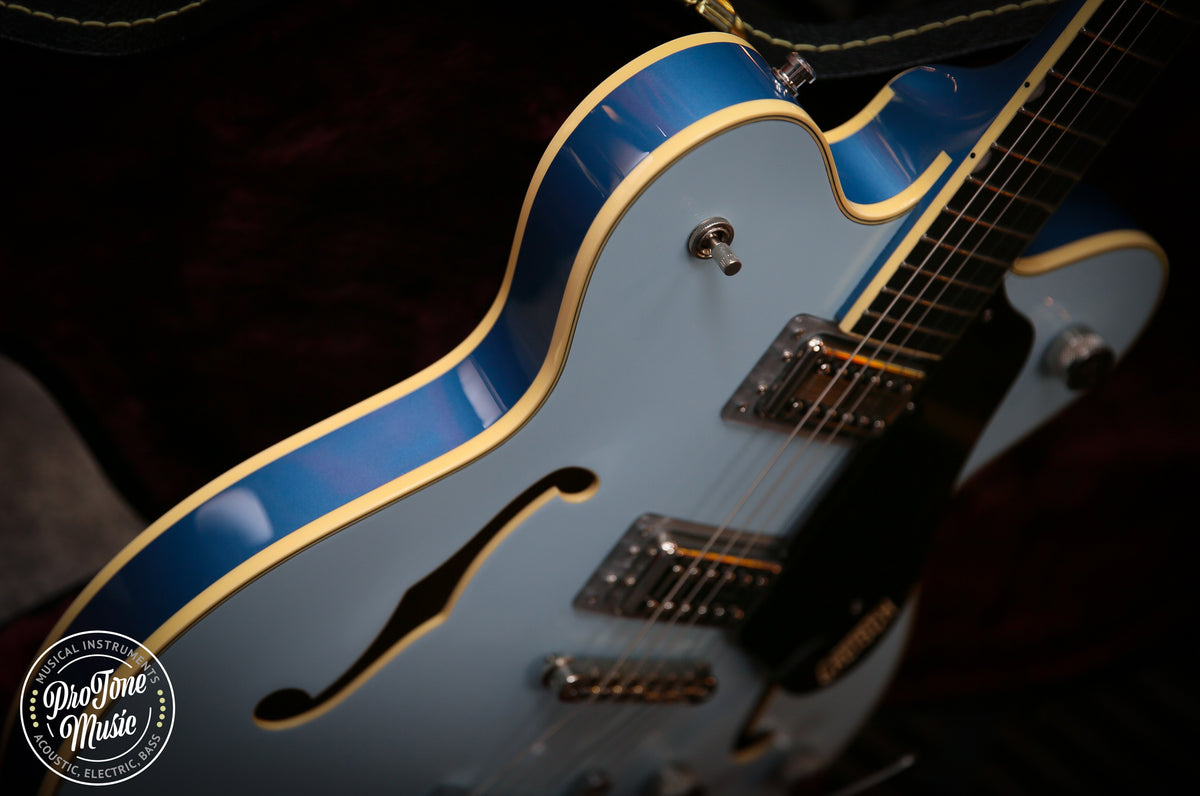 Gretsch Limited Edition G6609TDC-BT Broadkaster Two Tone Sonic Blue