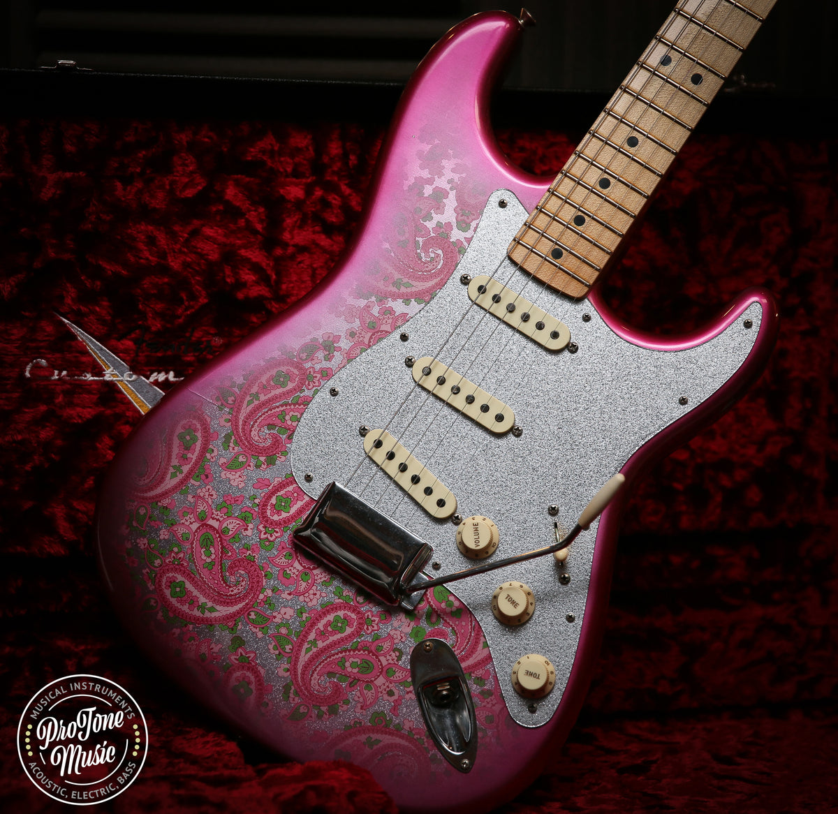 Fender Custom Shop EU Masterdesign 69 Stratocaster 2018 Pink Paisley