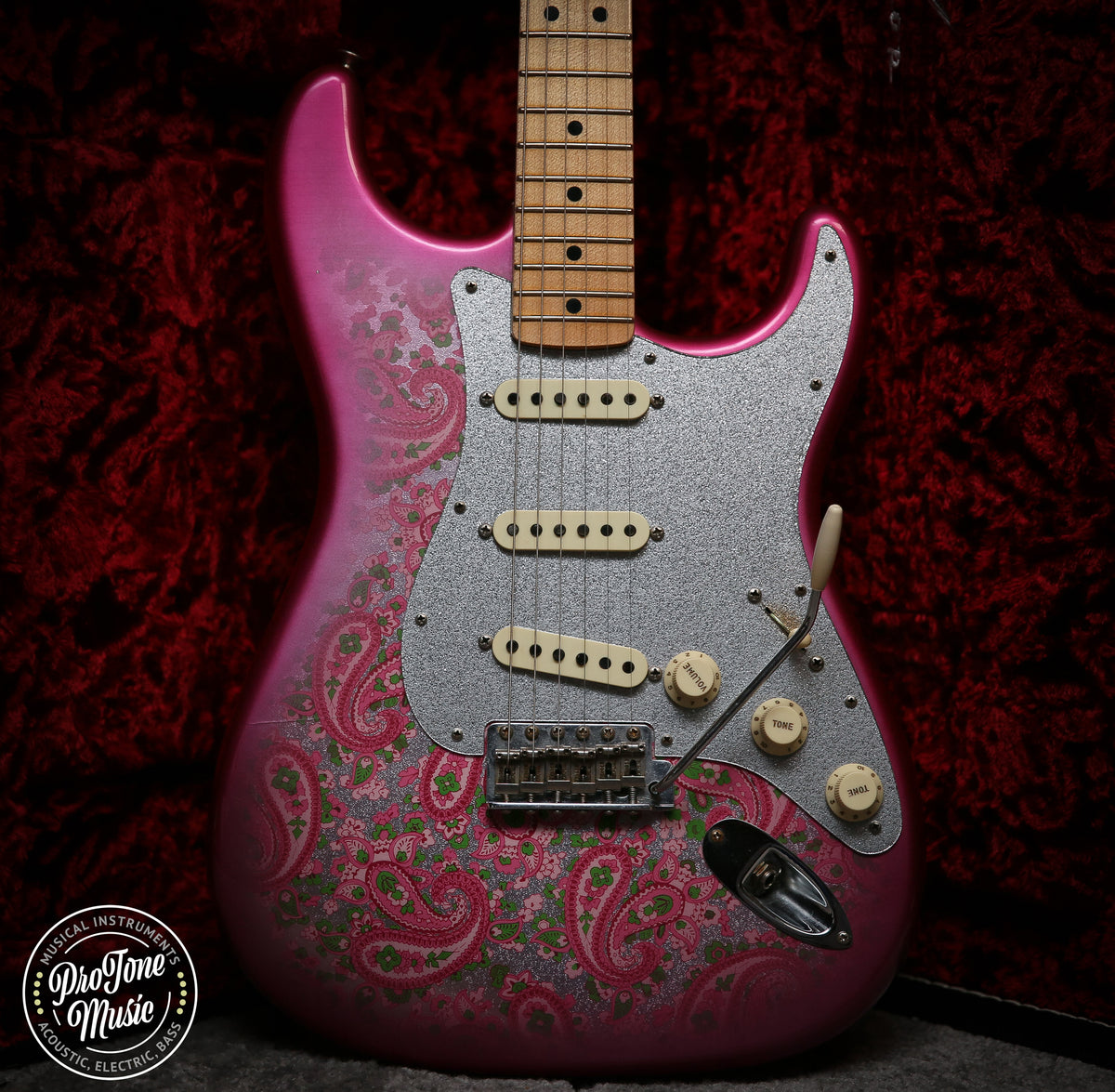 Fender Custom Shop EU Masterdesign 69 Stratocaster 2018 Pink Paisley