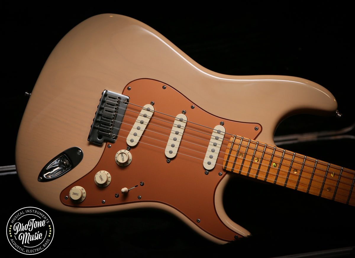 2009 Fender American Deluxe Stratocaster S1 Honey Blonde