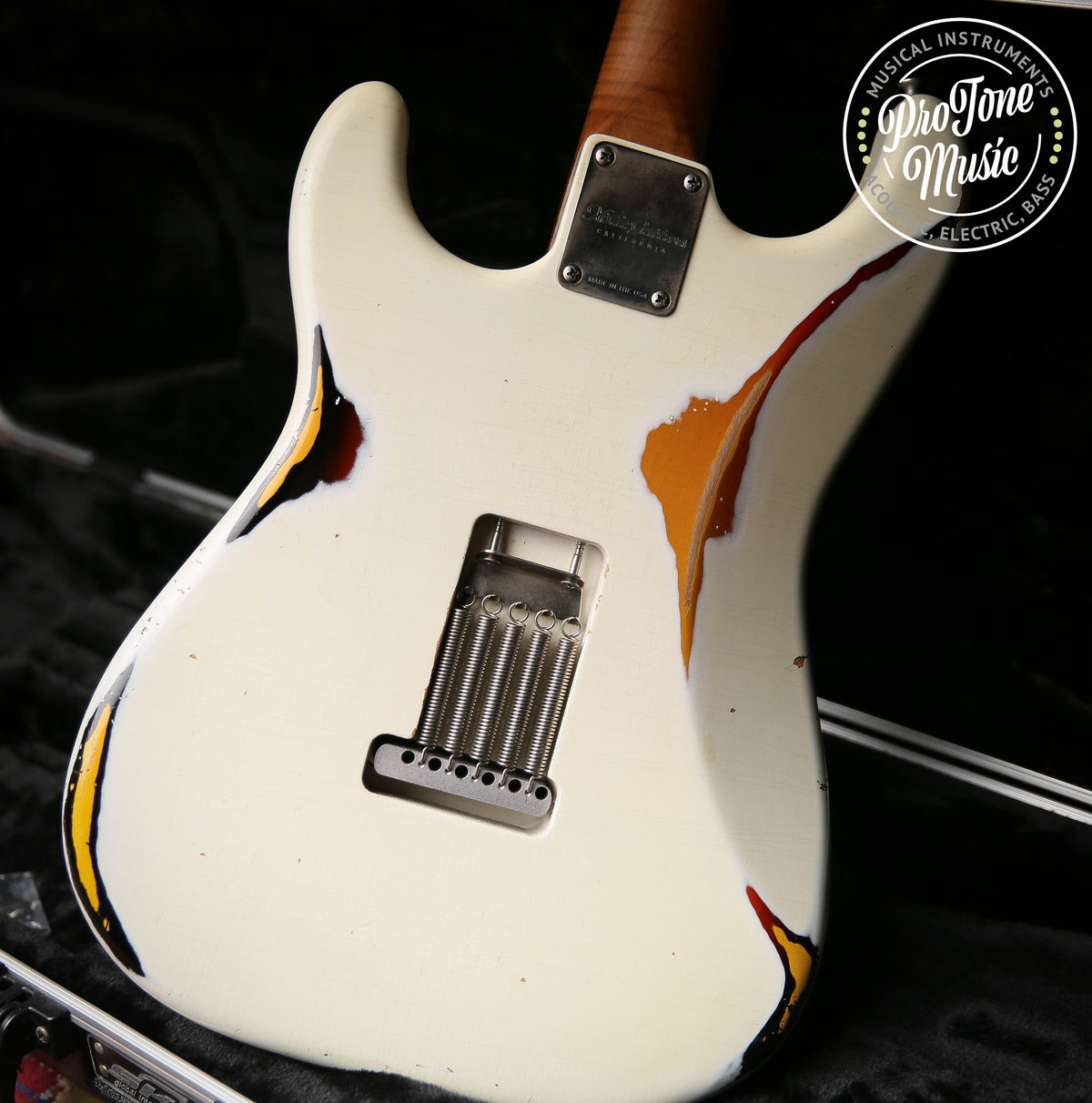 Xotic California Classic XSC-2 HSS Heavy Relic White Over Sunburst - ProTone Music