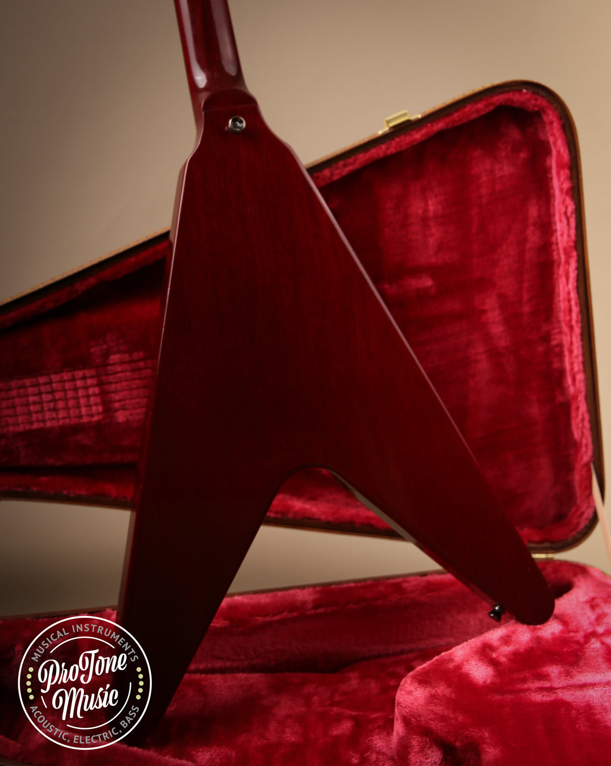 2001 Gibson USA Flying V Cherry Red Fishman Fluence Pickups