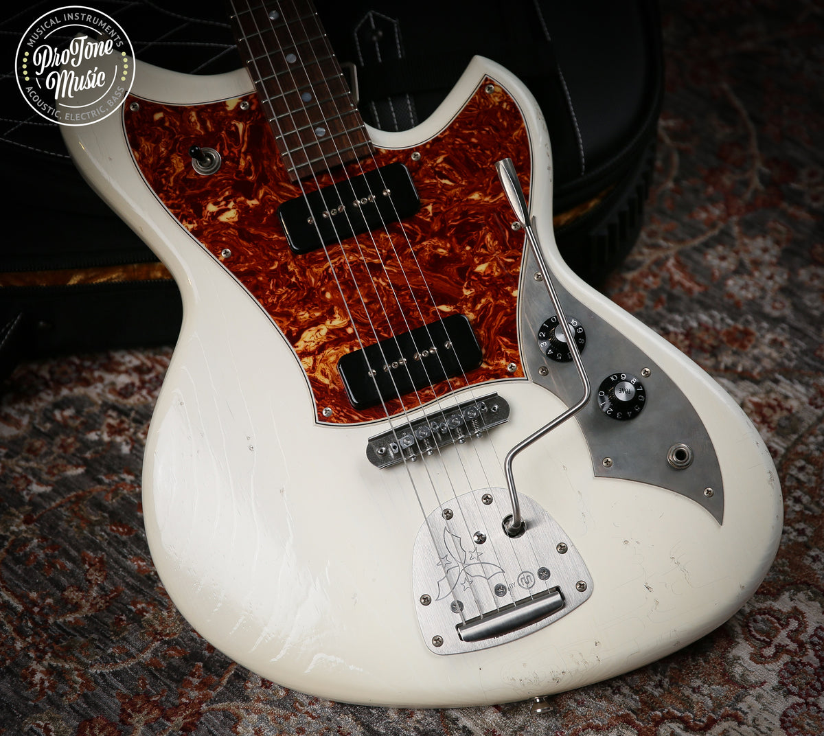 2024 Novo Nucleus Serus J Olympic White Tortoise Shell Pickguard