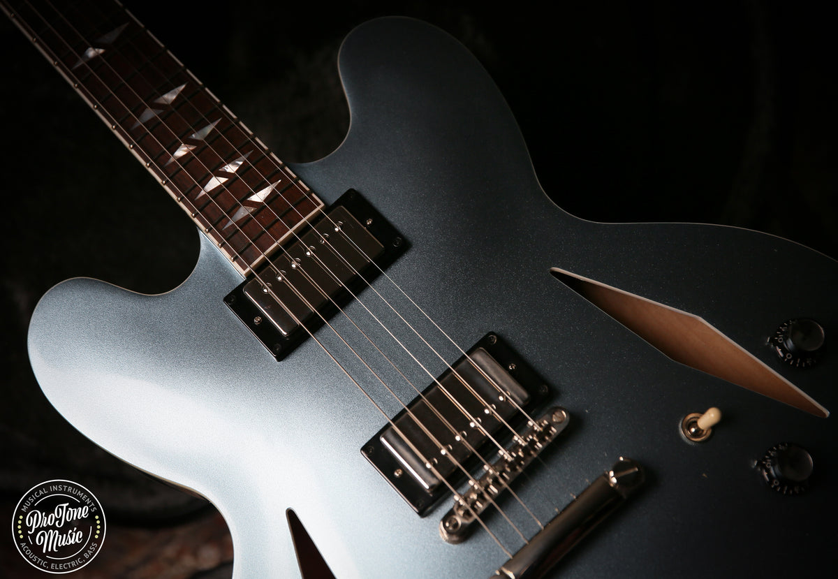 Epiphone Dave Grohl DG-335 Signature Model Pelham Blue
