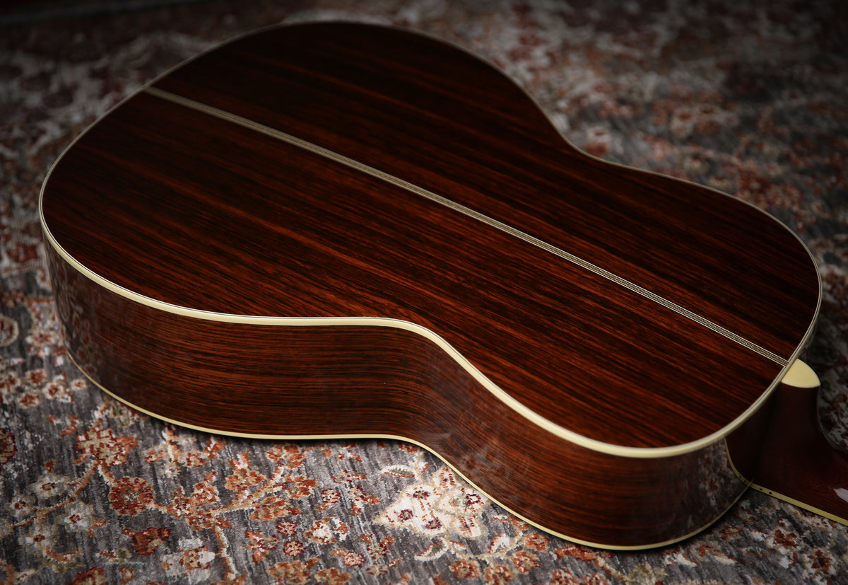Santa Cruz Model 000 Slot Head Acoustic Guitar