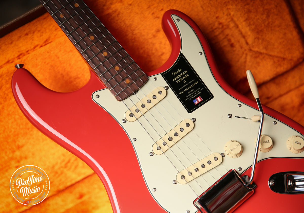 Fender American Vintage II 1961 Stratocaster Fiesta Red