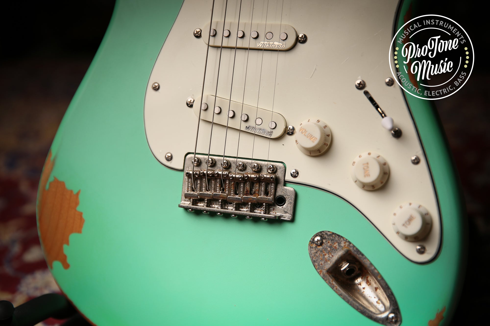 Vintage v6 icon clearance ventura green