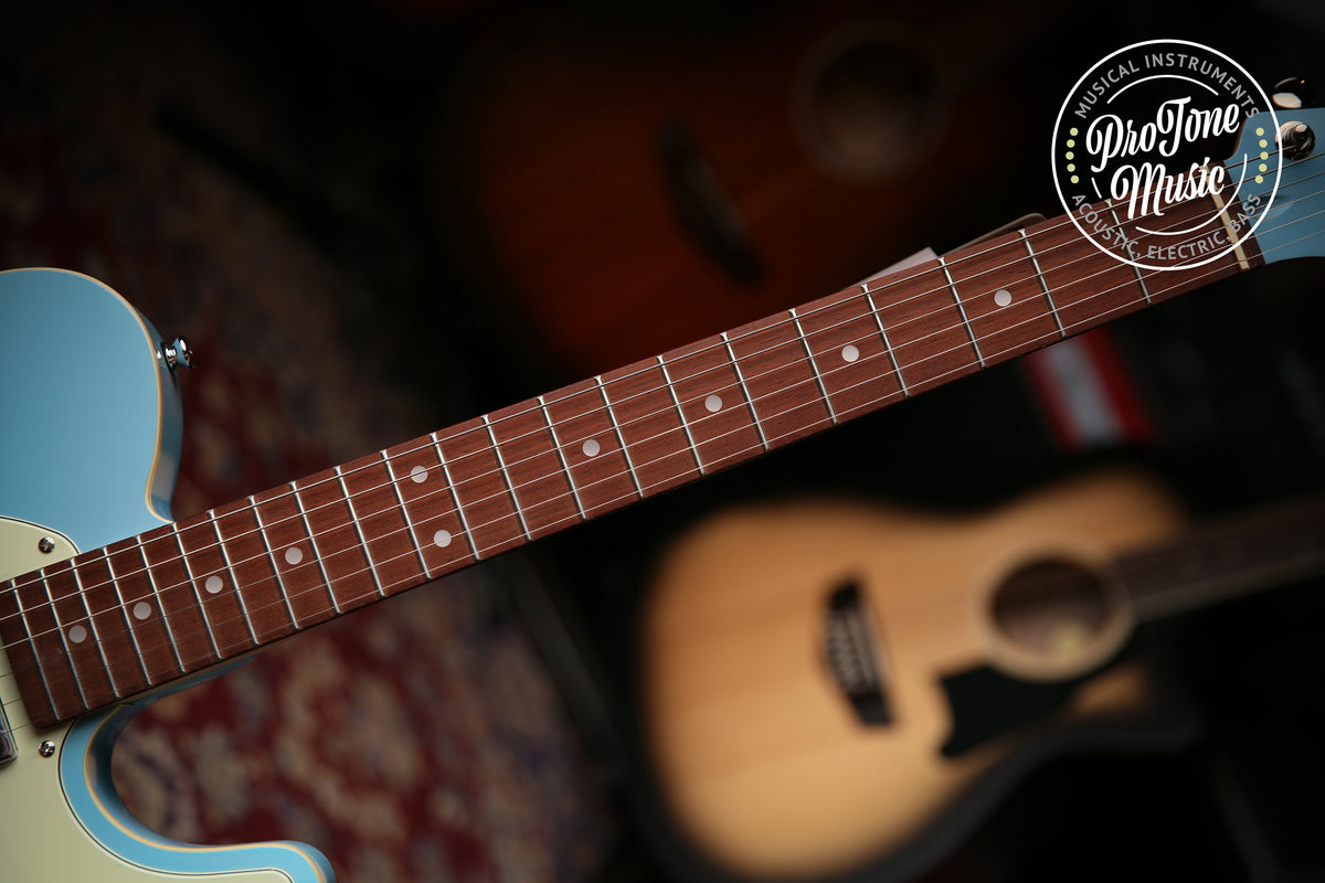 Vintage V72 Reissued Laguna Blue