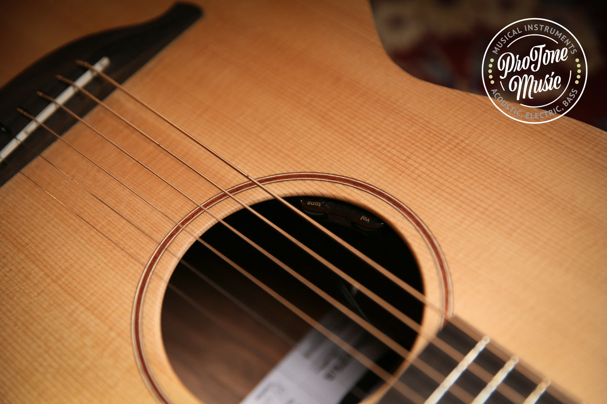 Sheeran by Lowden Equals Edition