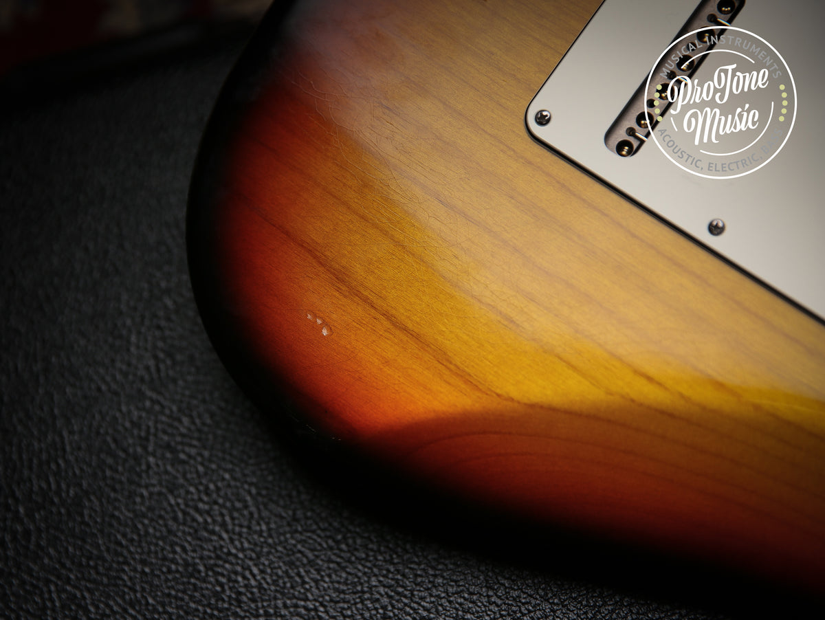Suhr Classic S Antique 3 Tone Sunburst