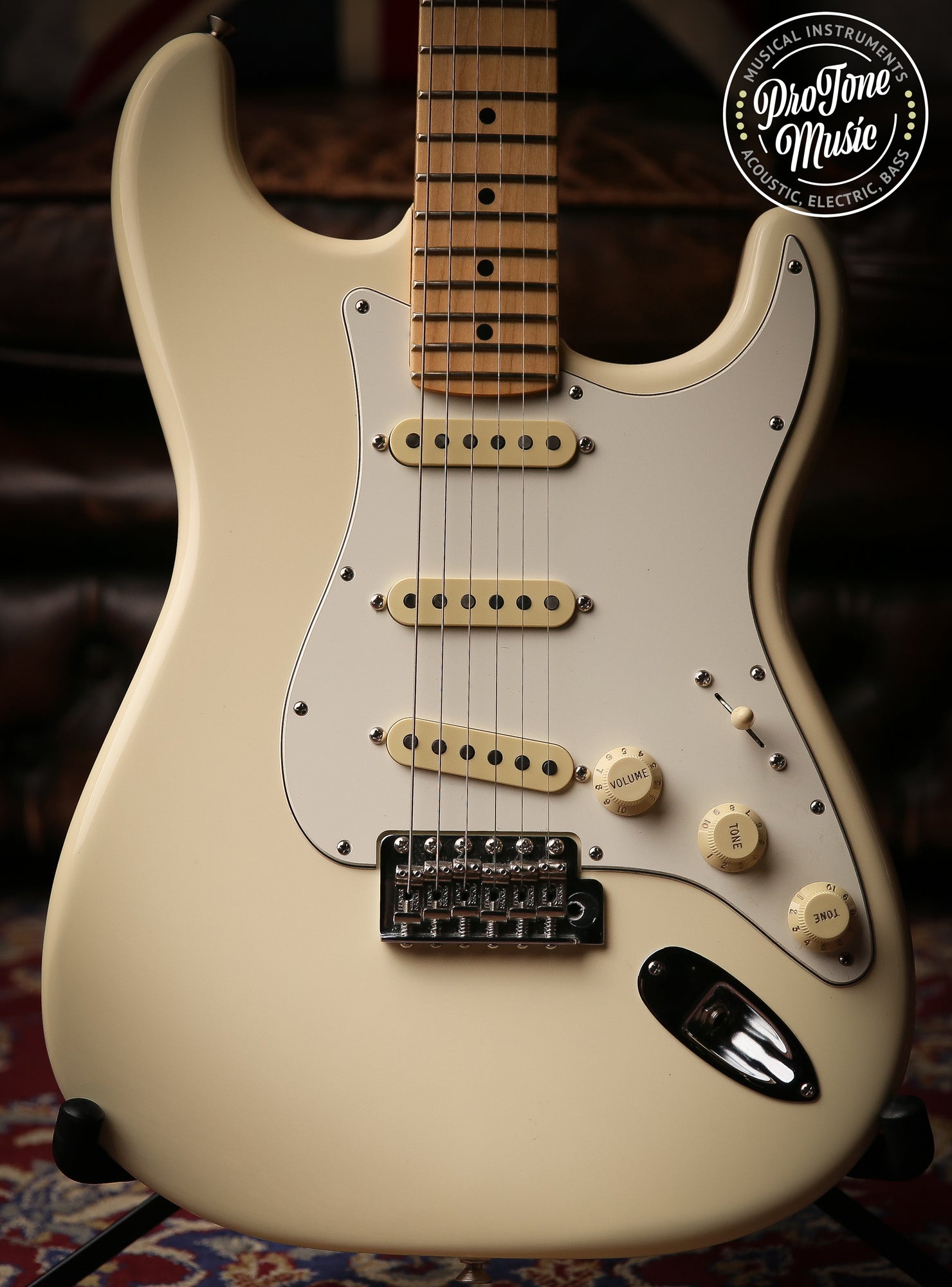 2021 Fender Limited Edition American Performer Stratocaster Olympic White - ProTone Music