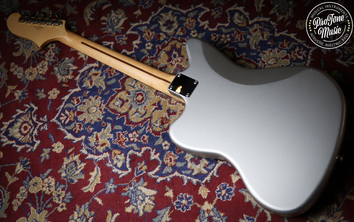 2025 Fender Limited Edition Japan Starmaster Black Silver