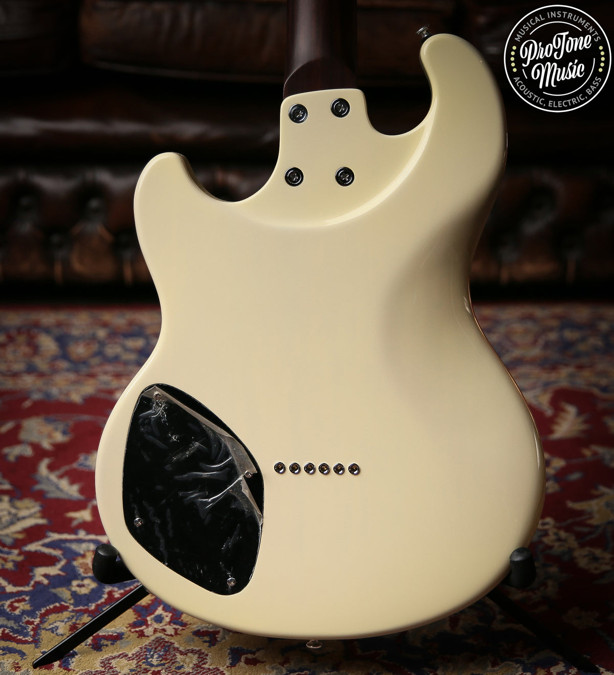 Shergold Masquerader SM-01 Thru-Dirty Blonde