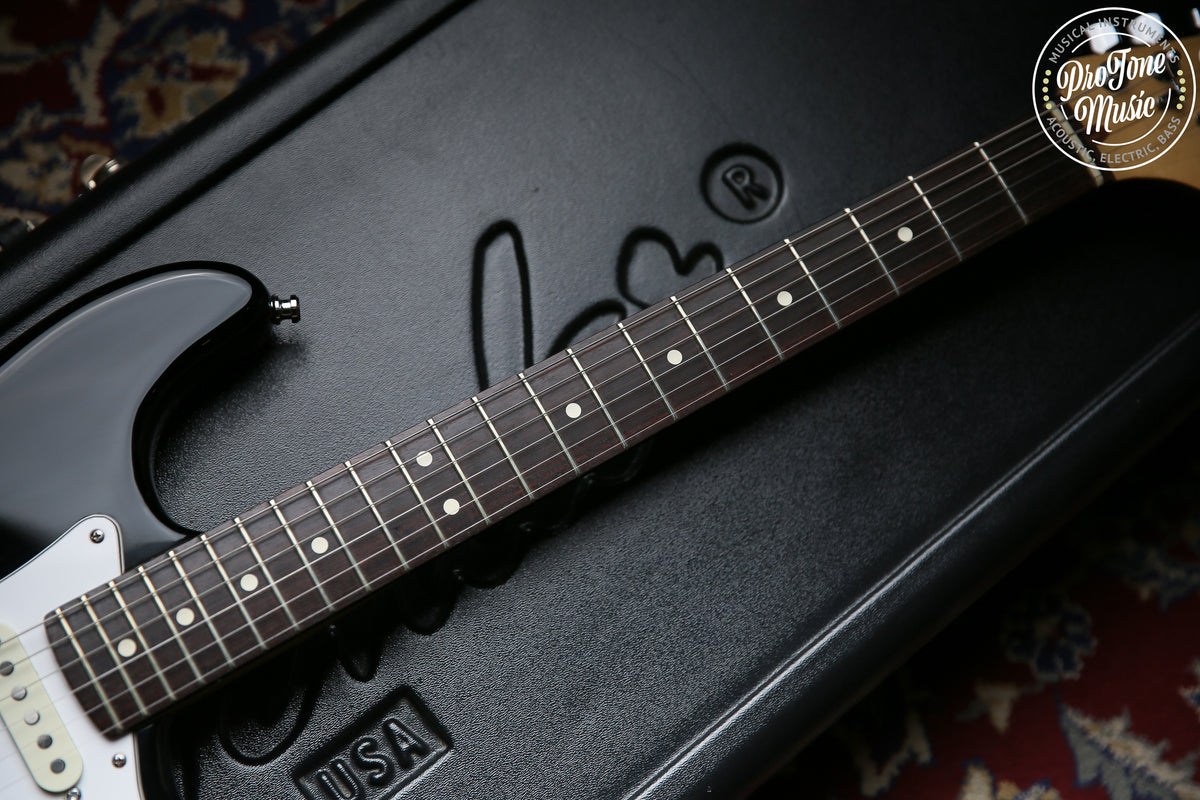 1984-88 Fender USA Stratocaster Black & Original Case & Tags