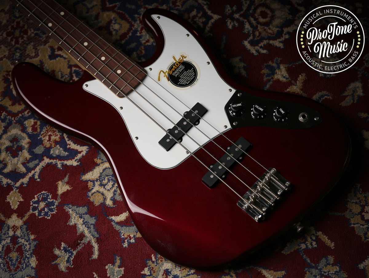 1998 Fender Mexican 4 String Jazz Bass Burgundy &amp; Hard Case